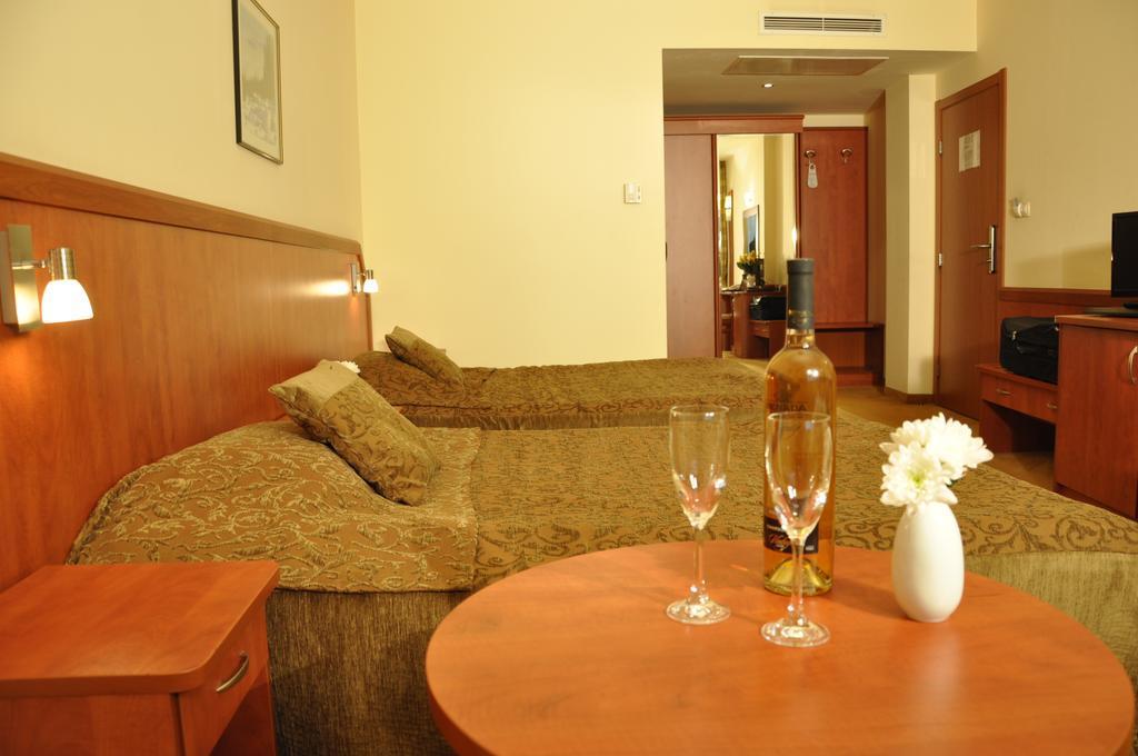 סופיה Legends Hotel מראה חיצוני תמונה