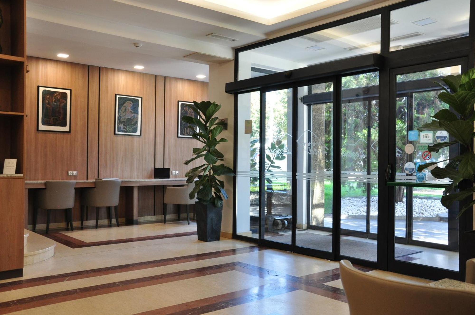 סופיה Legends Hotel מראה חיצוני תמונה