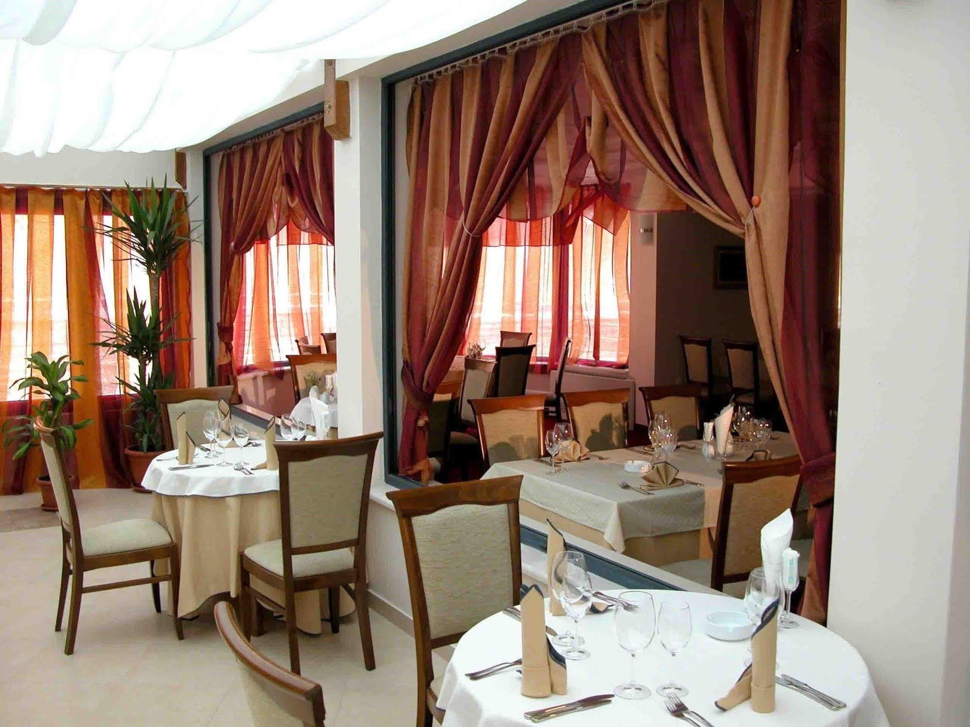 סופיה Legends Hotel מראה חיצוני תמונה
